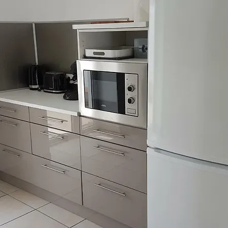 La Bulle Familles Clim, Wifi, Airport Shuttle,tout A Pied Holiday home *