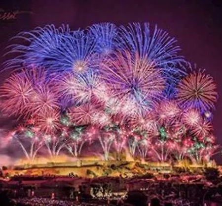 Сasa de vacaciones La Bulle Familles Clim, Wifi, Airport Shuttle,tout A Pied *