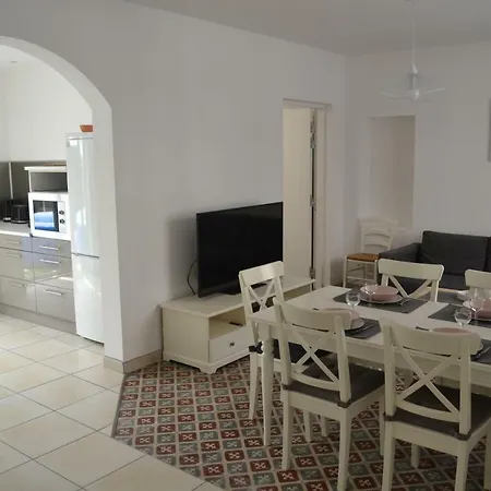 Holiday home La Bulle Familles Clim, Wifi, Airport Shuttle,tout A Pied *