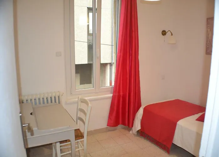 Hébergement de vacances La Bulle Des Familles•jacuzzi•wifi•airport Shuttle